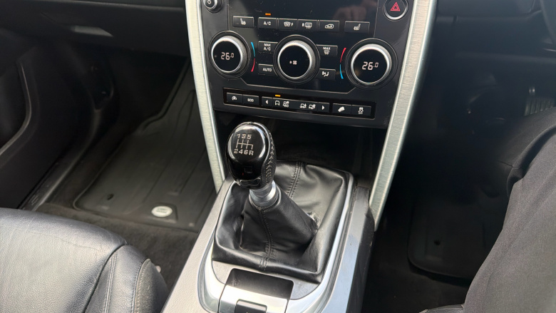 Land Rover Discovery Sport 2.0 TD4 180 SE Tech 5dr Diesel Station Wagon